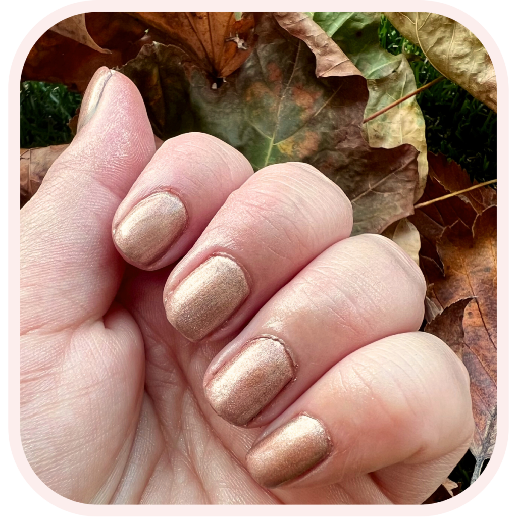 Chrome nails