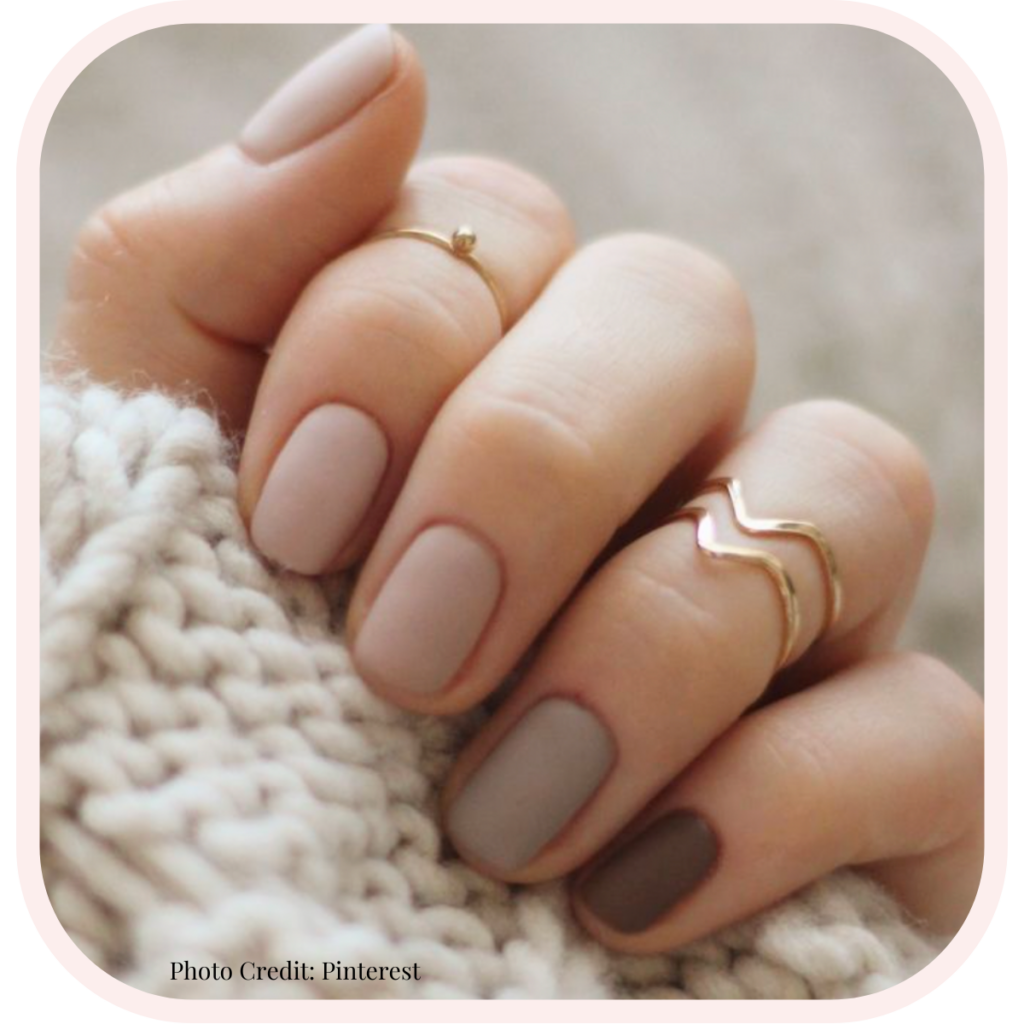 Mat nails top coat